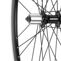 Campagnolo Calima C17 Wheels Front - Image 7