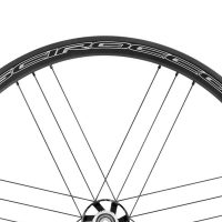 Campagnolo Scirocco BT Disc Clincher Wheels Front - Image 2